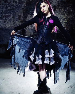 Click to view full size image
==============
Keywords: Fallen,amy lee,amy photos,amy pic,going under,bring me to life,my immortal Keywords: Fallen,amy lee,amy photos,amy pic,going under,bring me to life,my immortal
