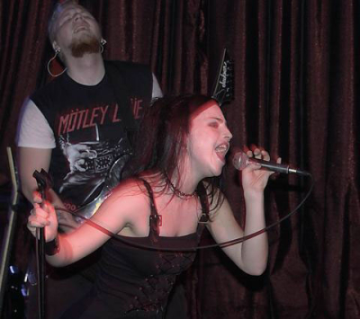 Keywords: amy lee,amy photos,amy pic,evanescence,evanescence pics,fallen