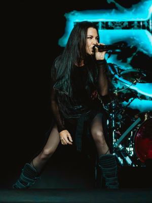 Keywords: amy lee,amy photos,concert,evanescence,Australia