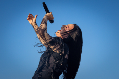 Click to view full size image
==============
Keywords: amy lee,amy photos,evanescence,live,shows,tour Keywords: amy lee,amy photos,evanescence,live,shows,tour