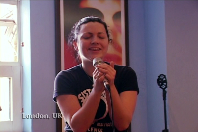 Click to view full size image
==============
amyleefans55891.png amyleefans55891.png