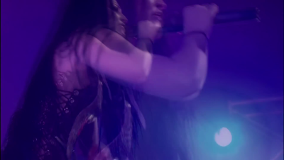 Click to view full size image
==============
amyleefans07711.png amyleefans07711.png