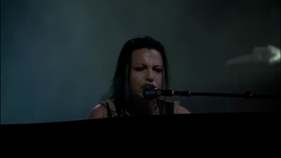 Click to view full size image
==============
amyleefans17101.png amyleefans17101.png