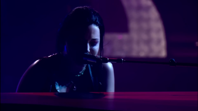 Click to view full size image
==============
amyleefans19711.png amyleefans19711.png