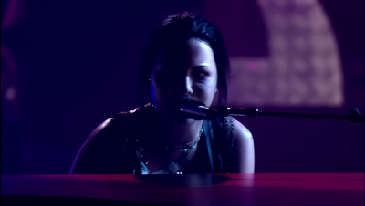 Click to view full size image
==============
amyleefans19801.png amyleefans19801.png