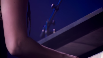 Click to view full size image
==============
amyleefans32971.png amyleefans32971.png