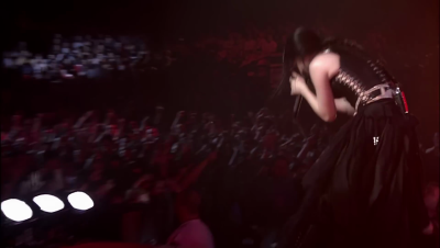 Click to view full size image
==============
amyleefans41581.png amyleefans41581.png