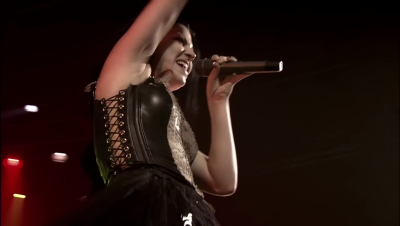 Click to view full size image
==============
amyleefans44071.png amyleefans44071.png