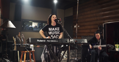 Click to view full size image
==============
Keywords: amy lee,amy photos,amy pic,evanescence,evanescence pics,The Bitter Truth Keywords: amy lee,amy photos,amy pic,evanescence,evanescence pics,The Bitter Truth