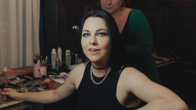Click to view full size image
==============
amyleefans00061.png amyleefans00061.png