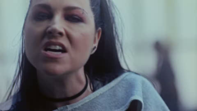 Click to view full size image
==============
amyleefans02376.png amyleefans02376.png