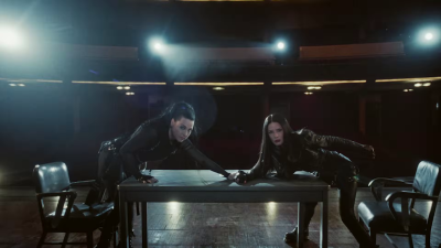 Keywords: amy lee,amy photos,amy pic,evanescence,evanescence pics,halsey,hand that feeds,music video
