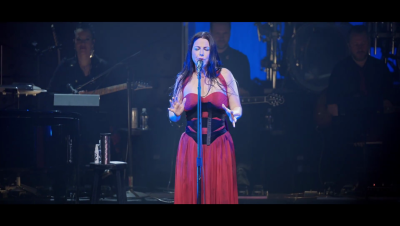 Click to view full size image
==============
amyleefans00361.png amyleefans00361.png