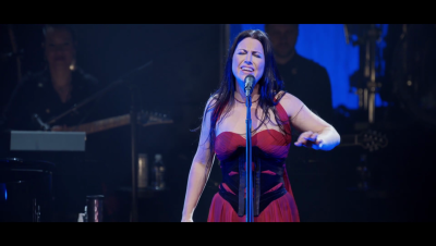 Click to view full size image
==============
amyleefans01021.png amyleefans01021.png