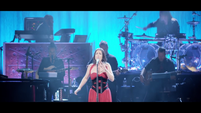 Click to view full size image
==============
amyleefans02641.png amyleefans02641.png