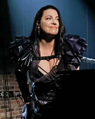 Click to view full size image
==============
Keywords: AMC,amy lee,amy photos,amy pic,evanescence Keywords: AMC,amy lee,amy photos,amy pic,evanescence