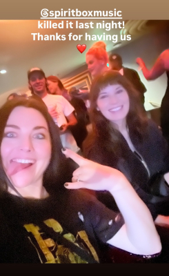Keywords: amy lee,amy pic,amy photos,evanescence,evanescence pics,instagram
