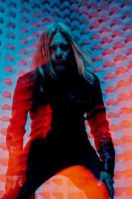 Click to view full size image
==============
Keywords: Evanescence,Amy Lee,Sanctuary,Who Will You Follow,Kerrang Keywords: Evanescence,Amy Lee,Sanctuary,Who Will You Follow,Kerrang